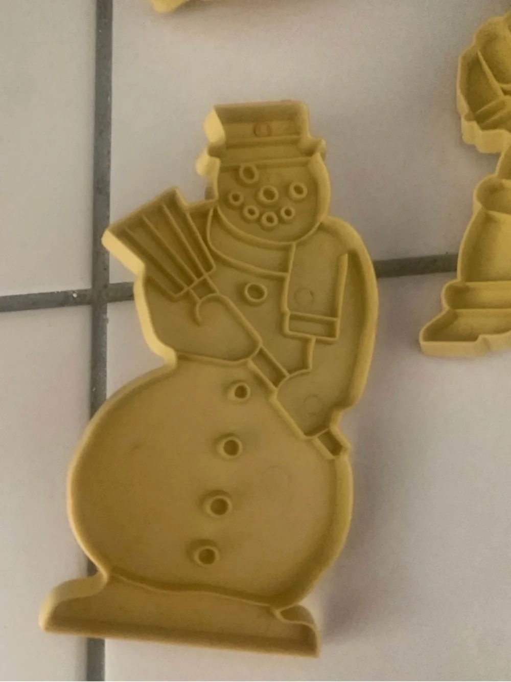 FINAL PRICE Vintage Yellow Stanley Cookie Cutters